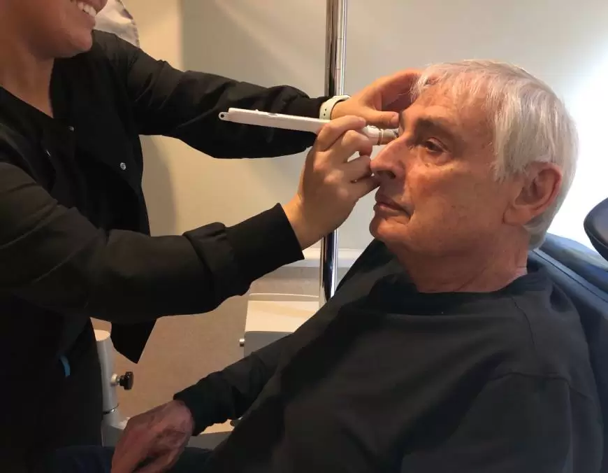 bladeless laser cataract surgery actual day eye exam bladeless laser cataract surgery actual day eye exam